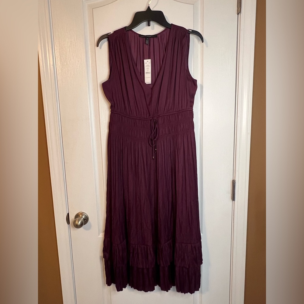White House Black Market Dress in Plum, Size Small. NWT.
